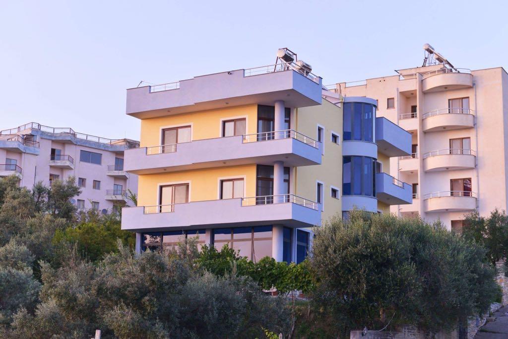 "Adriatik Hills" Apartments Complex Durrës Exterior foto